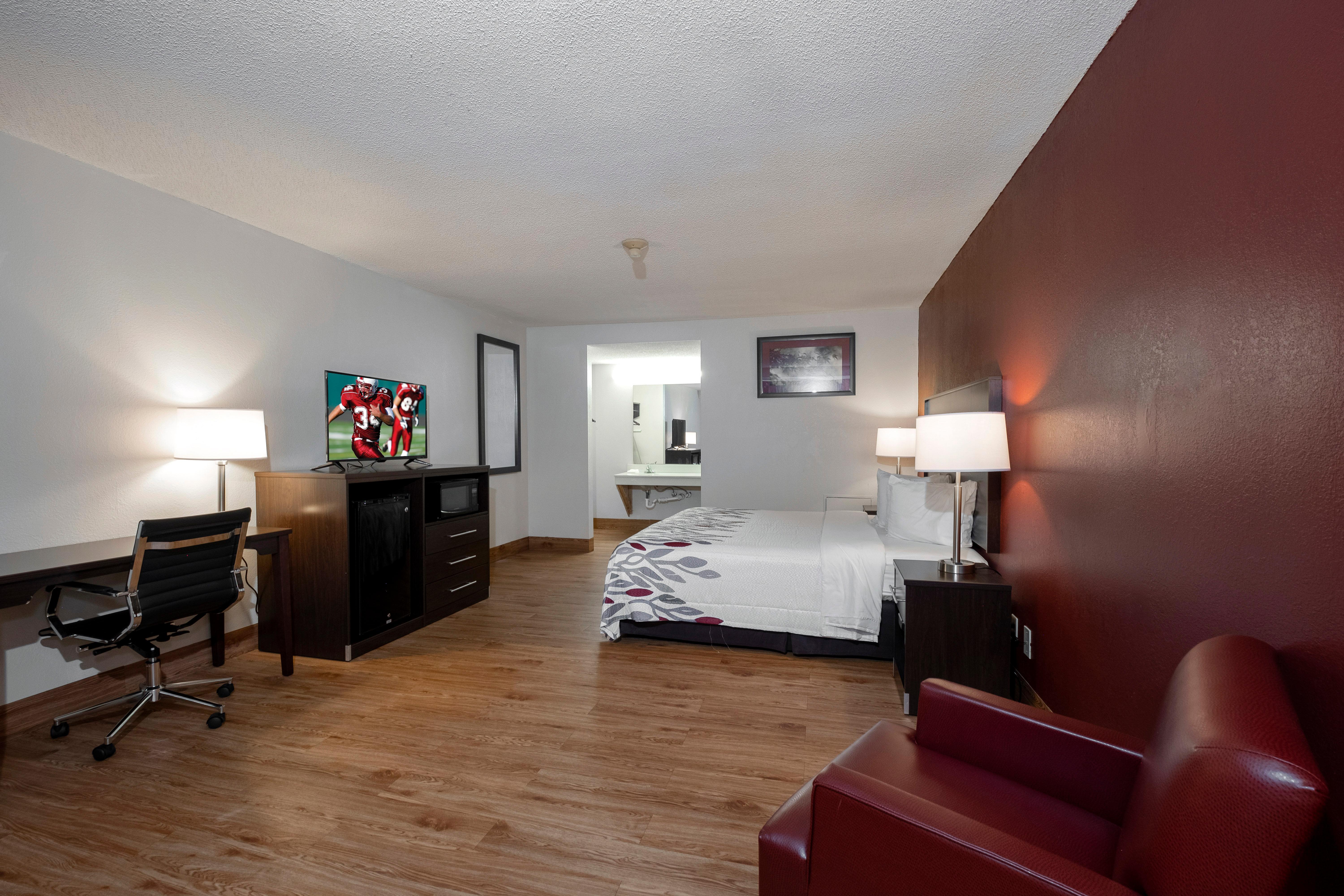 Red Roof Inn Marion, Va Экстерьер фото